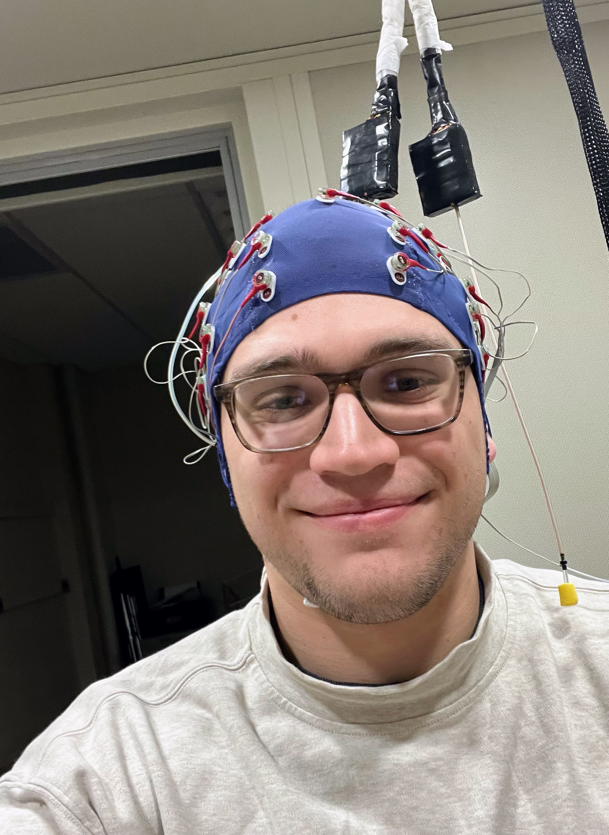 Piloting an EEG session in the lab
